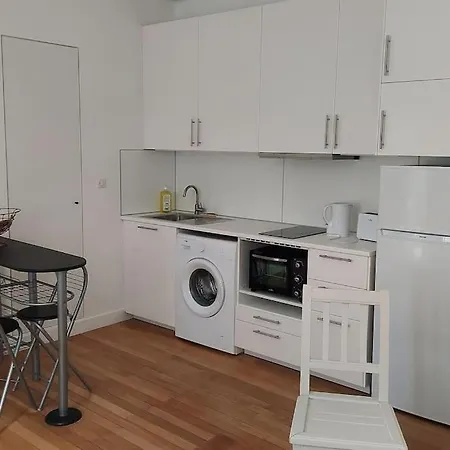 2 Pieces Proche Cathedrale *